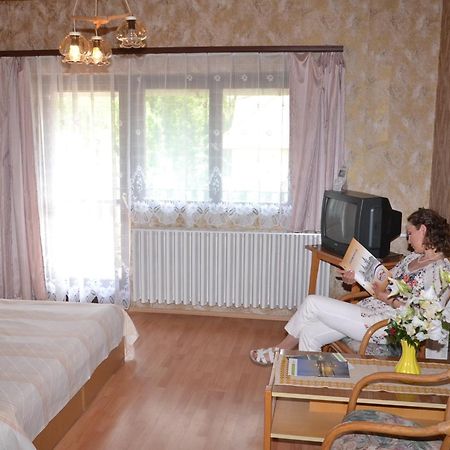 Apartman Berki Margit Hévíz Esterno foto