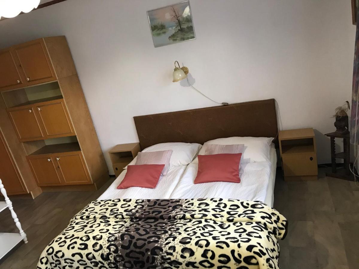 Apartman Berki Margit Hévíz Esterno foto