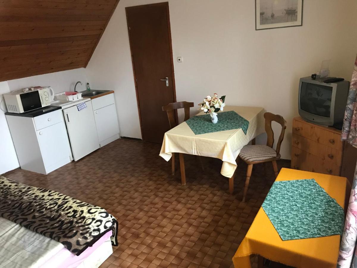Apartman Berki Margit Hévíz Esterno foto